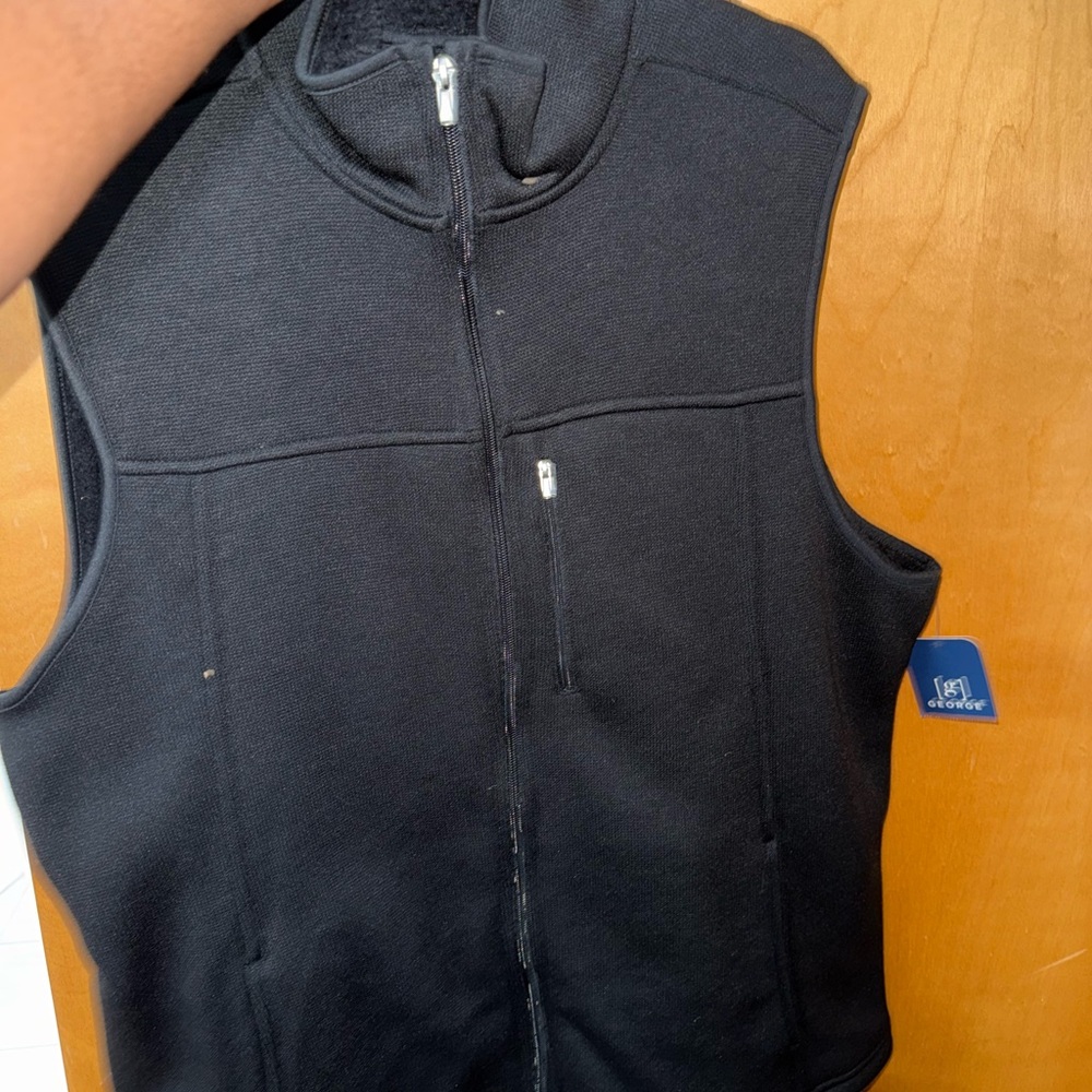 Black Sleeveless Zip-Up Vest